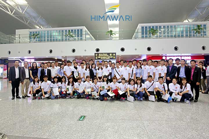 Hình ảnh chia tay sinh viên du học Nhật Bản